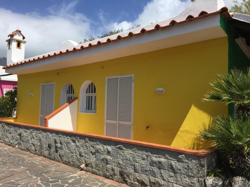 Hotel Punto Azzurro Forio  Екстер'єр фото
